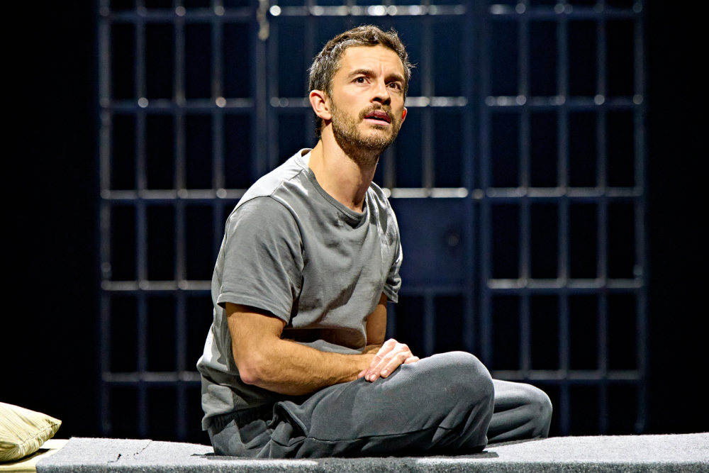 Review Round Up of ‘Richard II’ starring Jonathan Bailey